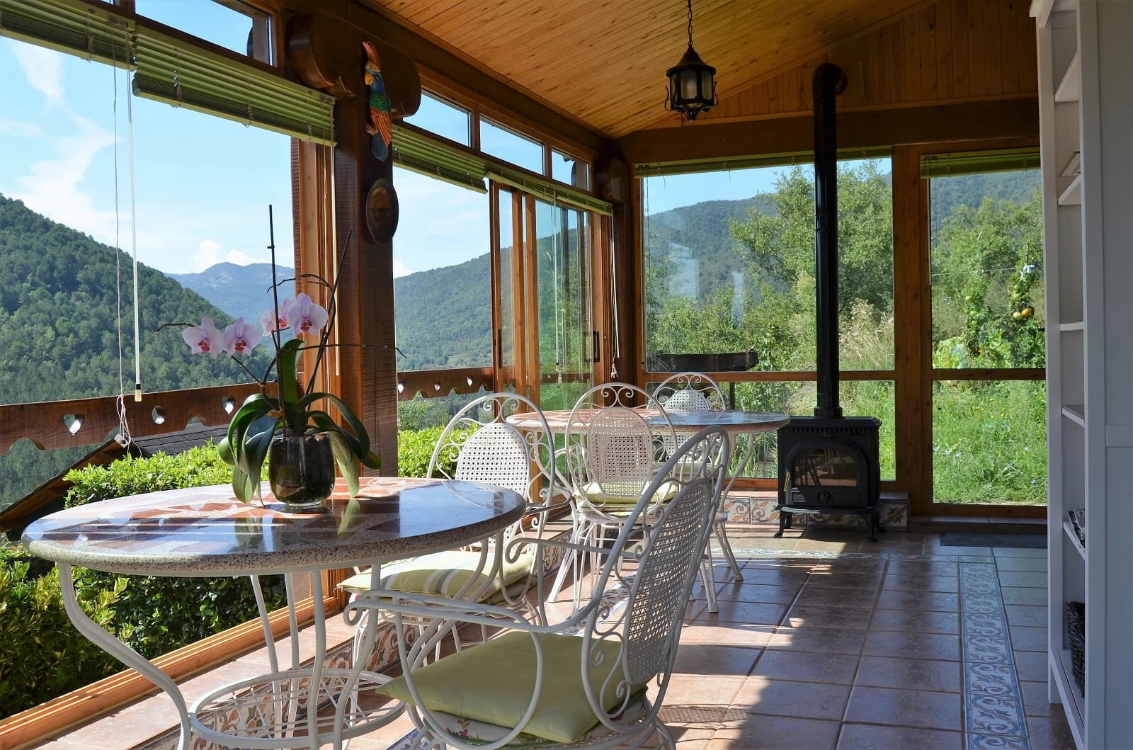 Glass porch at Casa Rural La Era with mountain views